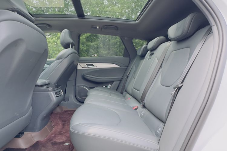 Used ARCFOX Alpha T 2023 480E Forest Edition 160kW Interior 1