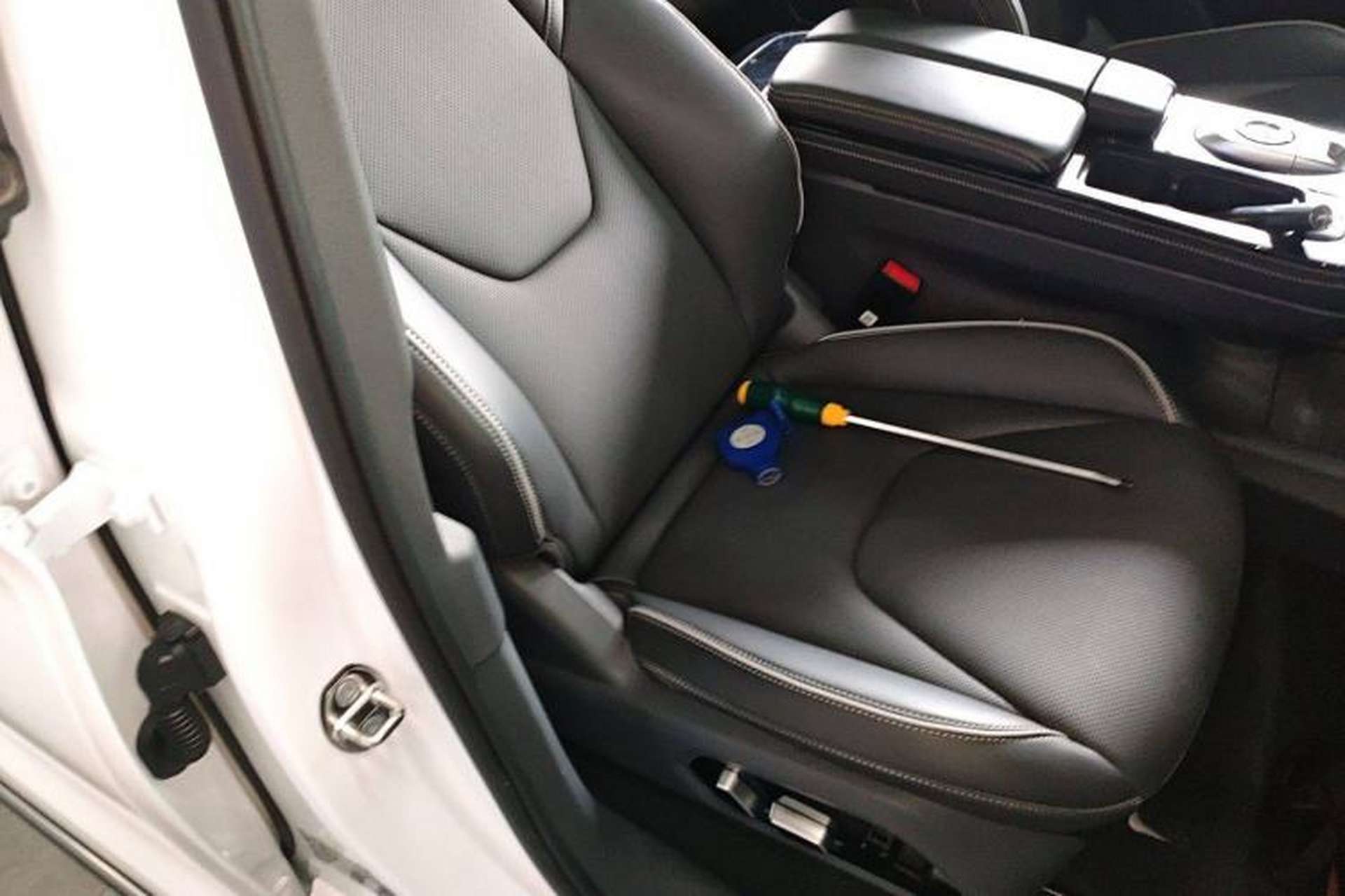 Used ARCFOX Alpha T 2023 480 Forest Edition 175kW Right Front Seat