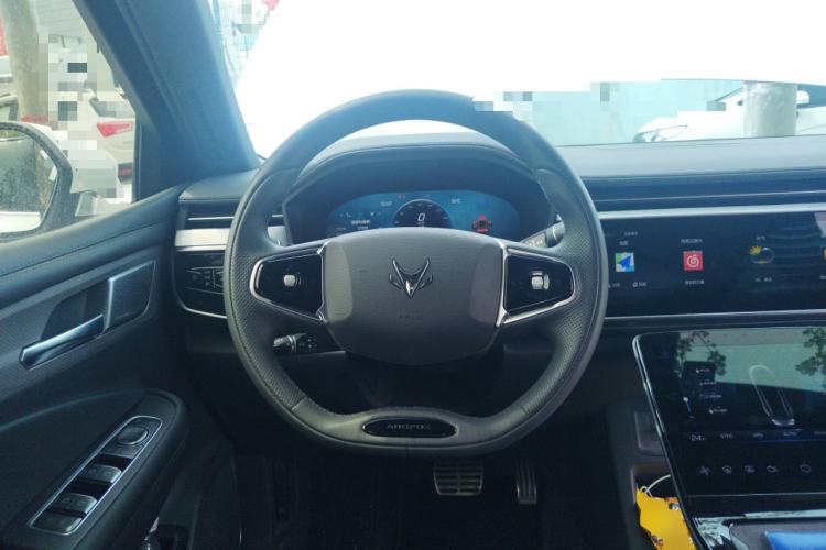 Used ARCFOX Alpha T 2023 480E Forest Edition 160kW Steering Wheel