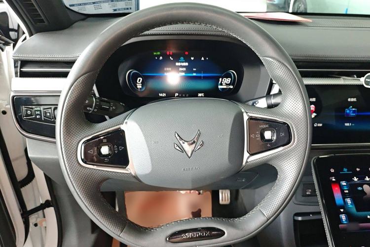Used ARCFOX Alpha T 2023 480 Forest Edition 175kW Steering Wheel