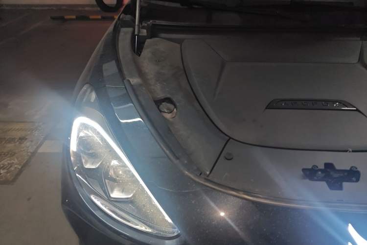 Used ARCFOX Alpha T 2024 618E Forest Edition PRO 175kW Engine Bay Right