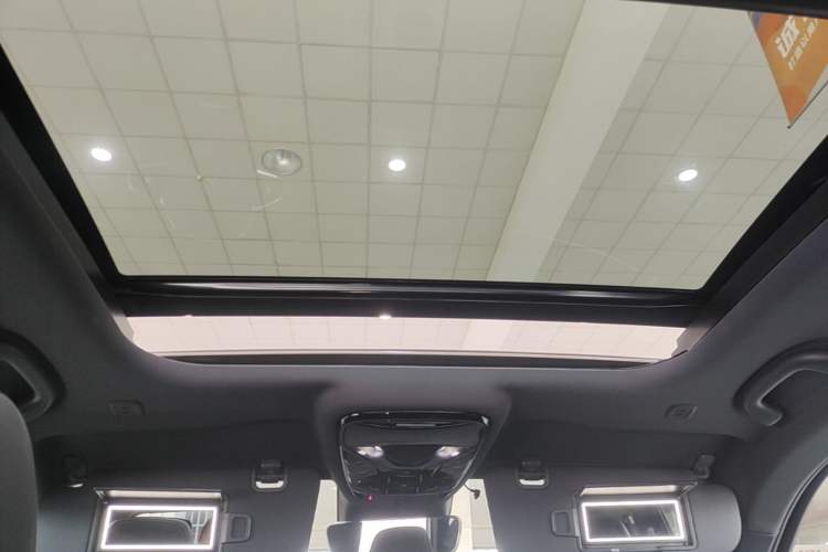 Used ARCFOX Alpha T 2024 688E+ Forest Edition PRO 160kW Headliner