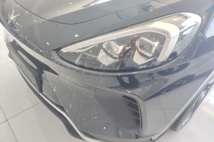 Used ARCFOX Alpha T 2024 688E+ Forest Edition PRO 160kW Left Front Headlight