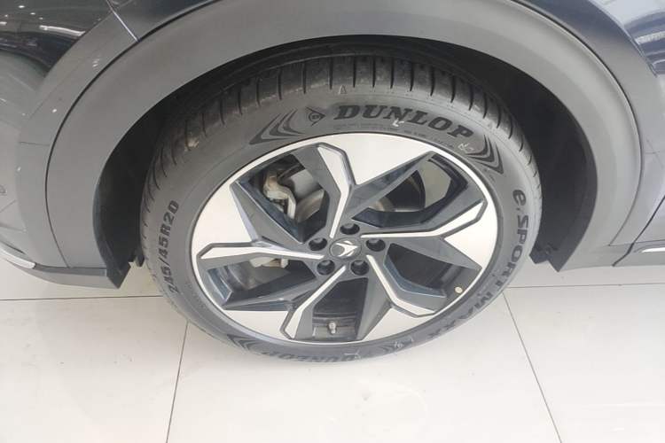 Used ARCFOX Alpha T 2024 688E+ Forest Edition PRO 160kW Left Front Wheel Hub
