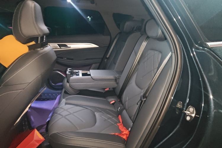 Used ARCFOX Alpha T 2024 618E Forest Edition PRO 175kW Left Rear Seat