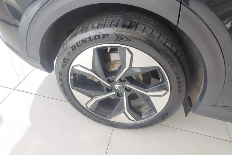 Used ARCFOX Alpha T 2024 688E+ Forest Edition PRO 160kW Right Rear Wheel Hub