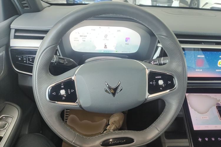 Used ARCFOX Alpha T 2024 688E+ Forest Edition PRO 160kW Steering Wheel