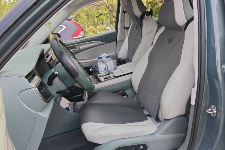 Used ARCFOX Alpha T 2024 618E Forest Edition PRO 175kW Left Front Seat