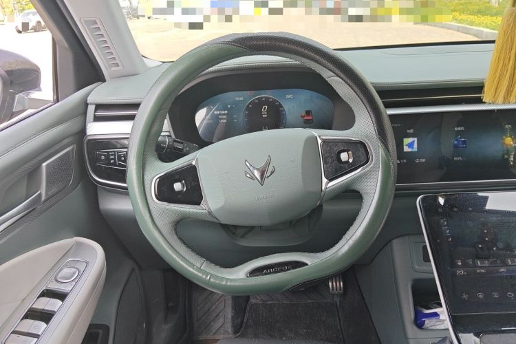 Used ARCFOX Alpha T 2024 618E Forest Edition PRO 175kW Steering Wheel