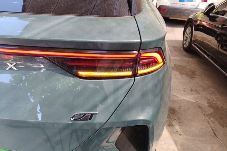 Used ARCFOX Alpha T 2024 618E Forest Edition PRO 175kW Right Rear Taillight