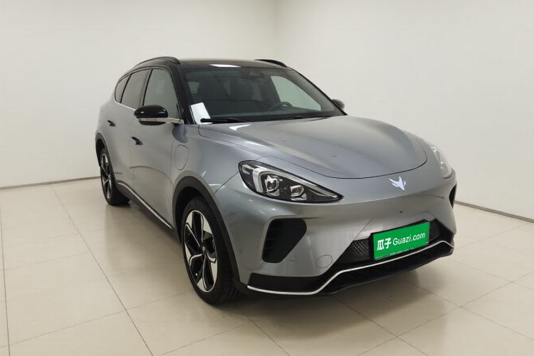 Used ARCFOX Alpha T 2024 618E Forest Edition PRO 175kW Front Right 45 Deg