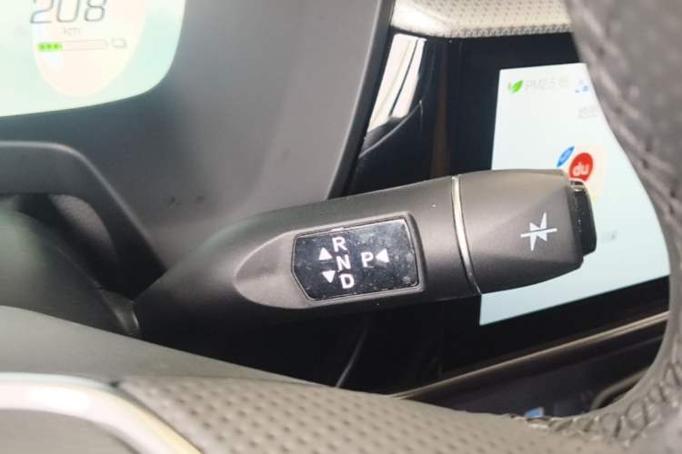 Used ARCFOX Alpha T 2024 618E Forest Edition PRO 175kW Gear Lever