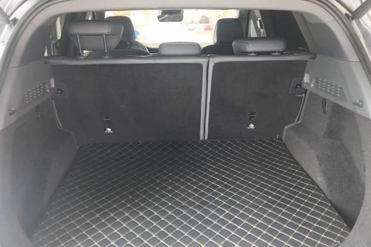 Used ARCFOX Alpha T 2024 618E Forest Edition PRO 175kW Trunk