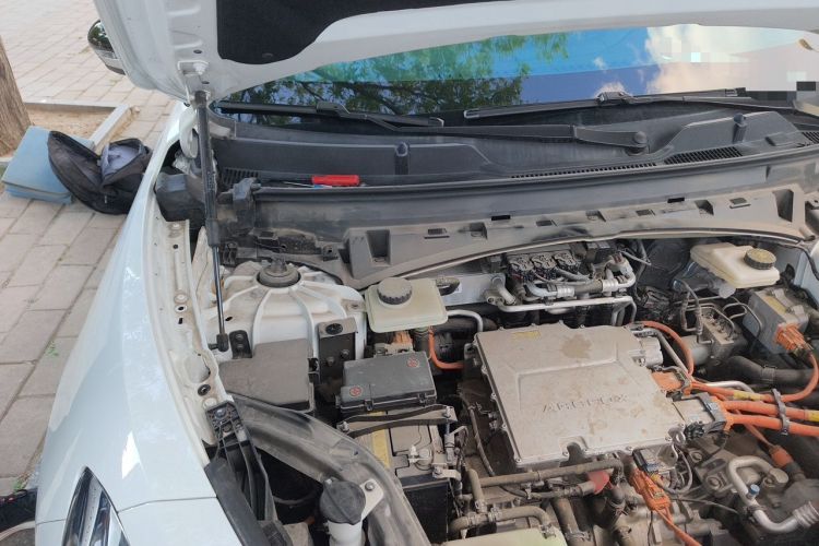 Used ARCFOX Alpha T 2024 688E+ Forest Edition PRO 160kW Engine Bay Right