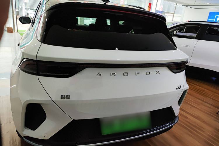 Used ARCFOX Alpha T 2024 618E Forest Edition PRO 175kW Exterior 4