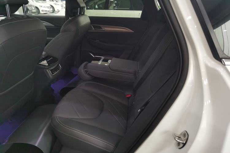 Used ARCFOX Alpha T 2024 688E+ Forest Edition PRO 160kW Left Rear Seat
