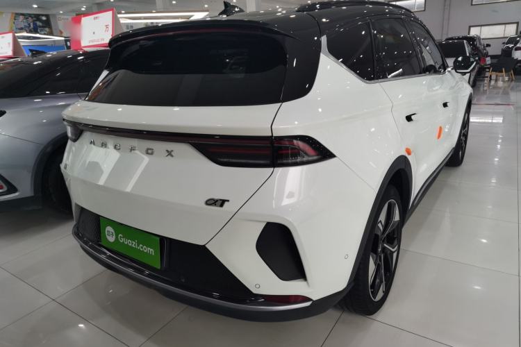 Used ARCFOX Alpha T 2024 688E+ Forest Edition PRO 160kW Rear Right 45 Deg