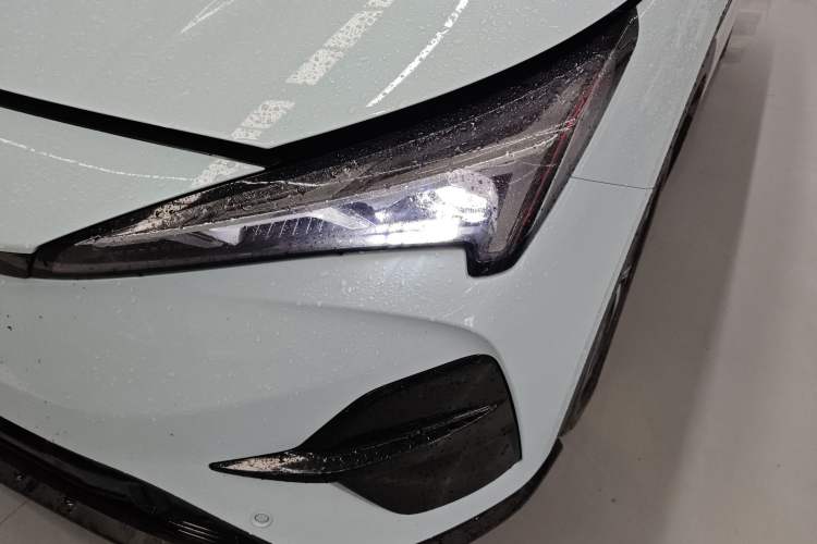 Used ARCFOX Alpha T5 2024 520 MAX Left Front Headlight