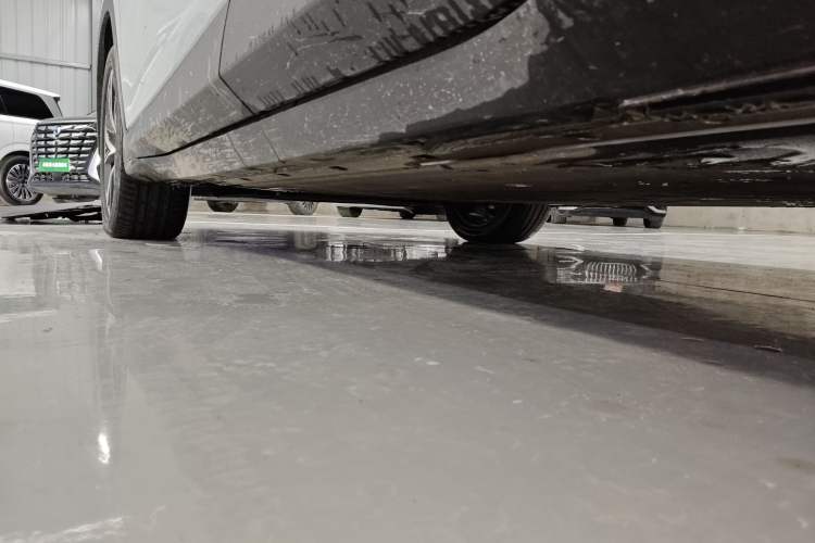 Used ARCFOX Alpha T5 2024 520 MAX Left Side Sill