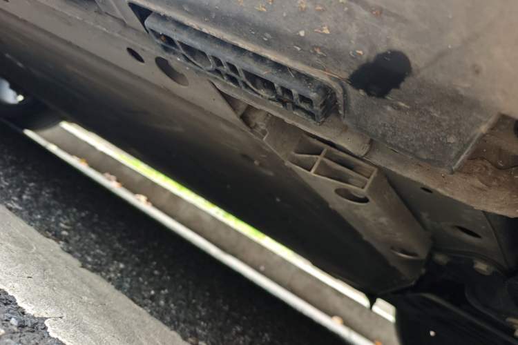Used ARCFOX Alpha T5 2024 520 MAX Chassis Front Right