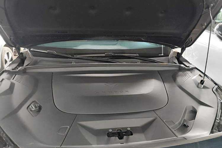 Used ARCFOX Alpha T5 2024 520 PRO Engine Bay