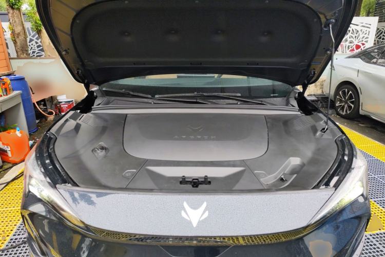 Used ARCFOX Alpha T5 2024 520 PRO Engine Bay