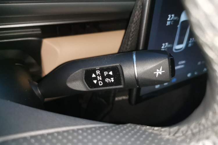 Used ARCFOX Alpha T5 2024 520 MAX Gear Lever