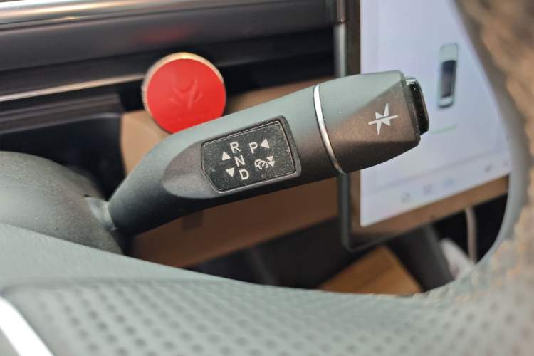 Used ARCFOX Alpha T5 2024 520 MAX Gear Lever