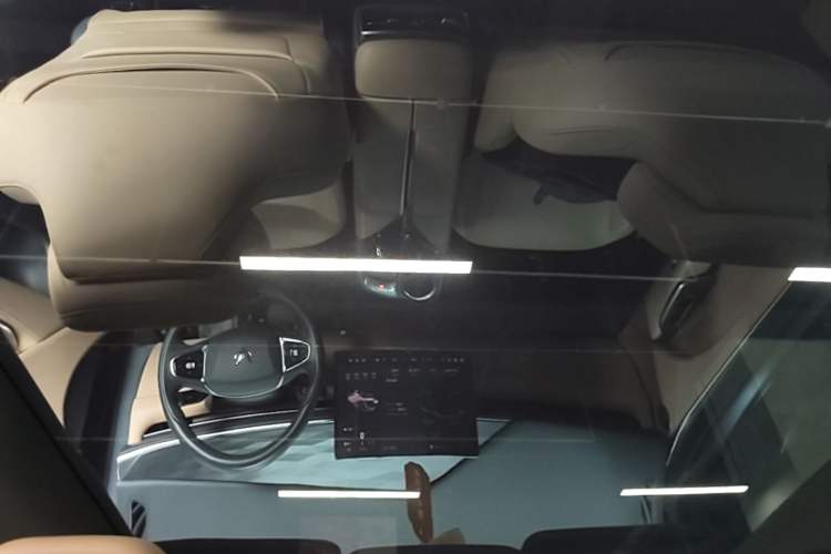 Used ARCFOX Alpha T5 2024 520 PRO Headliner