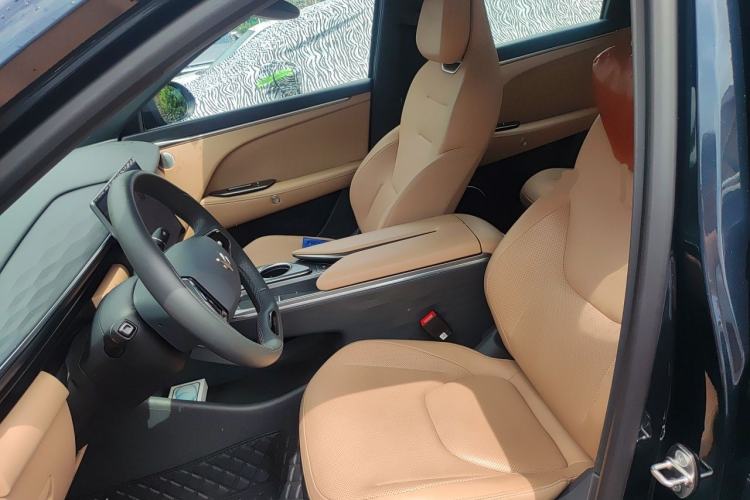Used ARCFOX Alpha T5 2024 520 MAX Left Front Seat