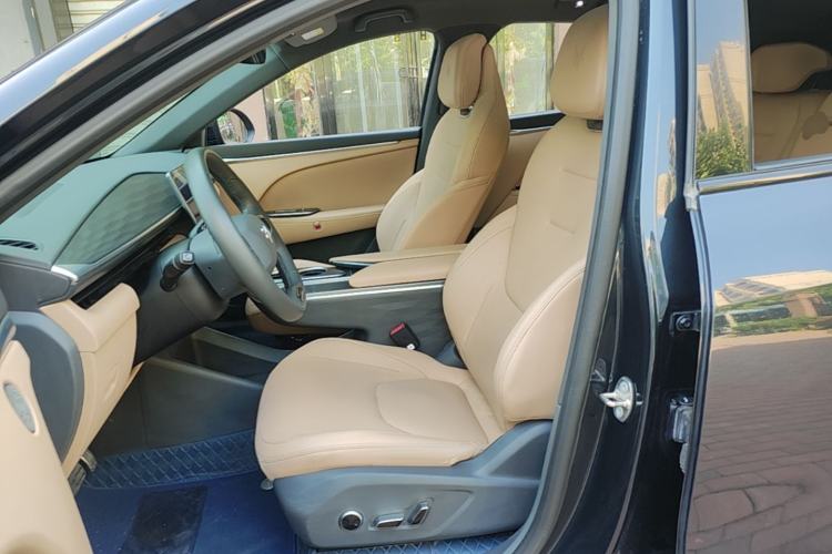 Used ARCFOX Alpha T5 2024 520 MAX Left Front Seat