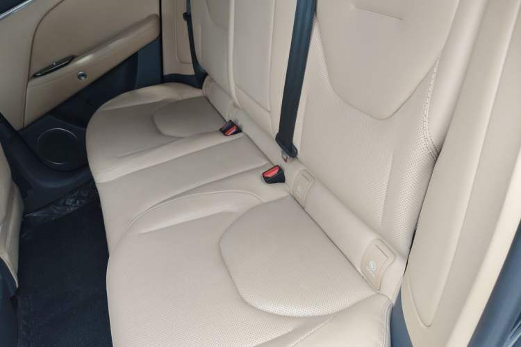 Used ARCFOX Alpha T5 2024 520 MAX Left Rear Seat