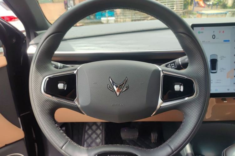 Used ARCFOX Alpha T5 2024 520 MAX Steering Wheel