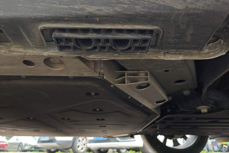 Used ARCFOX Alpha T5 2024 660 MAX Chassis Front Right