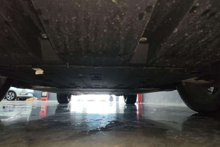 Used ARCFOX Alpha T5 2024 660 MAX Chassis Front