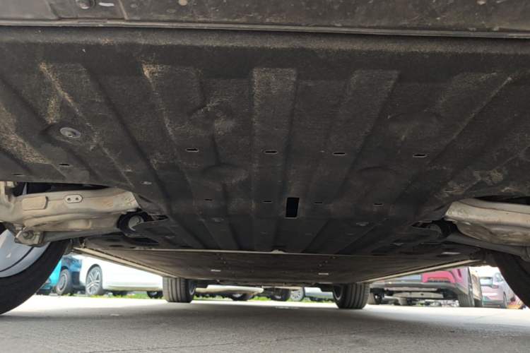 Used ARCFOX Alpha T5 2024 660 MAX Chassis Rear