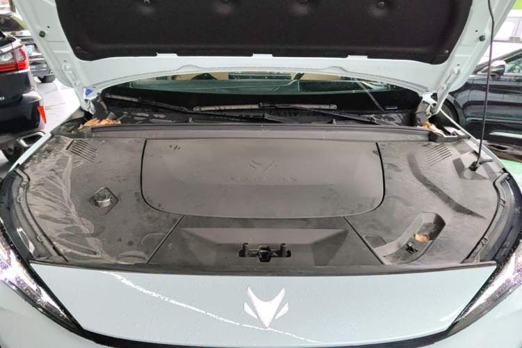 Used ARCFOX Alpha T5 2024 660 MAX Engine Bay