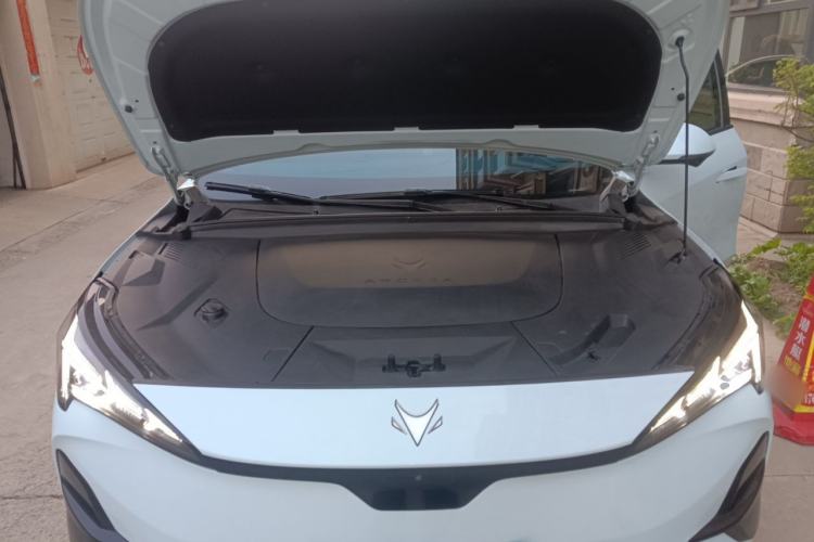 Used ARCFOX Alpha T5 2024 520 MAX Engine Bay