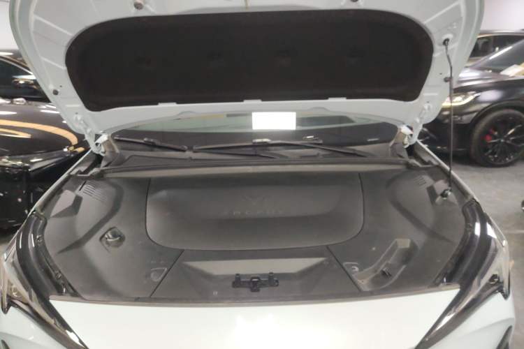 Used ARCFOX Alpha T5 2024 660 MAX Engine Bay
