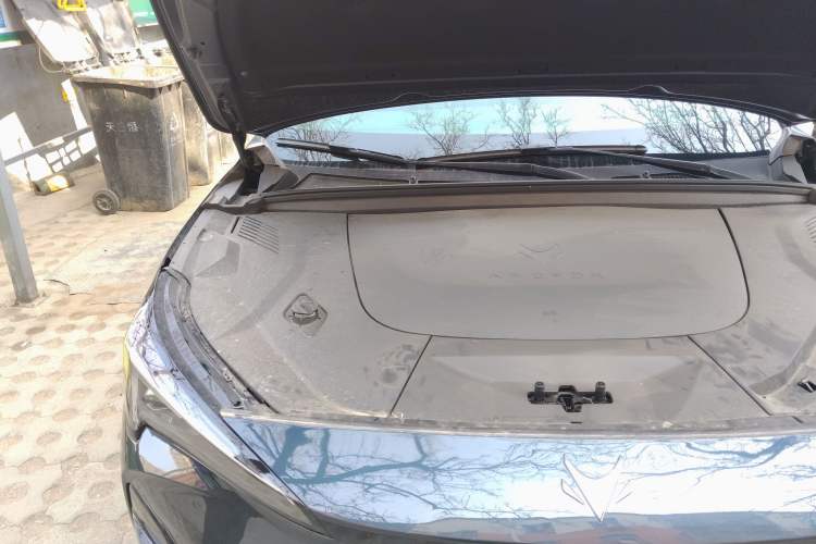 Used ARCFOX Alpha T5 2024 520 MAX Engine Bay Right