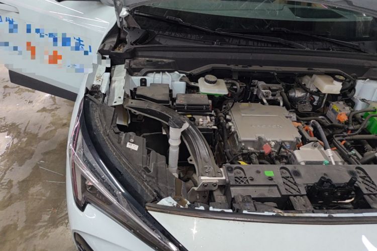 Used ARCFOX Alpha T5 2024 660 MAX Engine Bay Right
