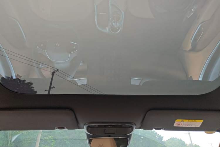 Used ARCFOX Alpha T5 2024 660 MAX Headliner