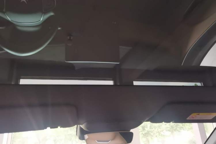 Used ARCFOX Alpha T5 2024 660 MAX Headliner