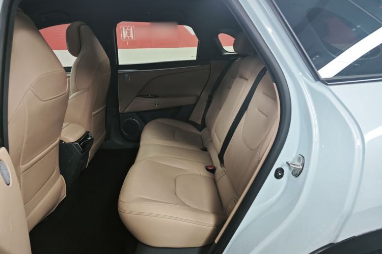 Used ARCFOX Alpha T5 2024 520 MAX Interior 2