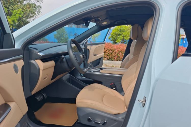 Used ARCFOX Alpha T5 2024 660 MAX Interior 3