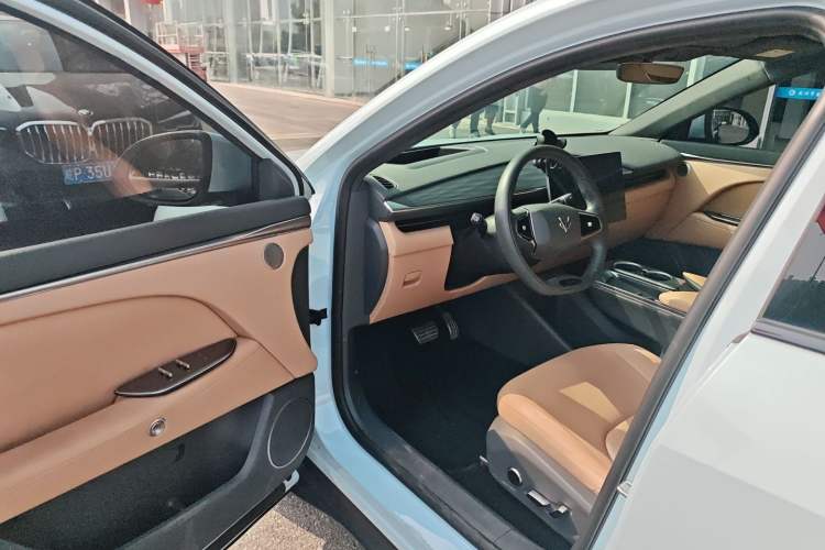 Used ARCFOX Alpha T5 2024 520 MAX Interior 3