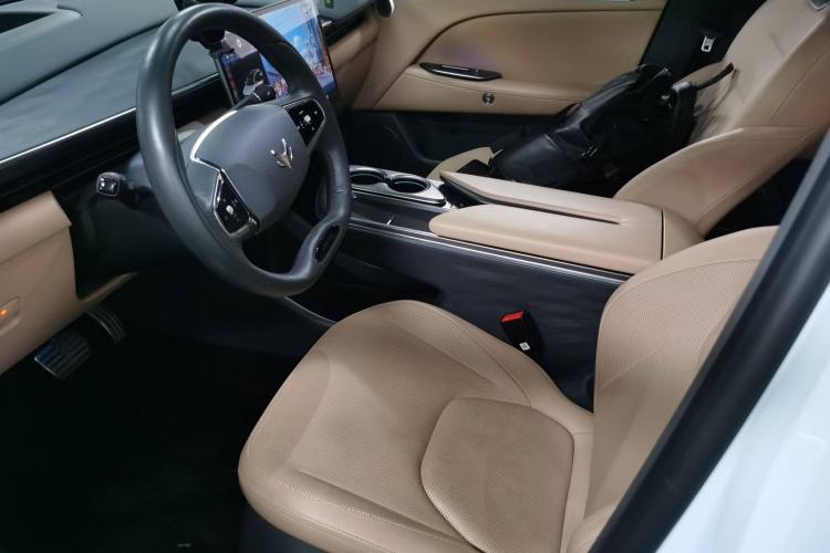 Used ARCFOX Alpha T5 2024 520 MAX Left Front Seat