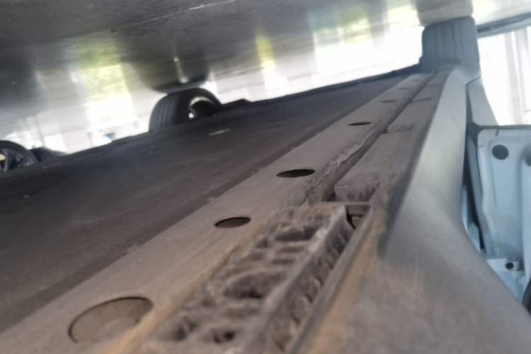 Used ARCFOX Alpha T5 2024 660 MAX Left Side Sill