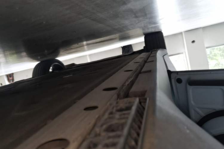 Used ARCFOX Alpha T5 2024 660 MAX Left Side Sill