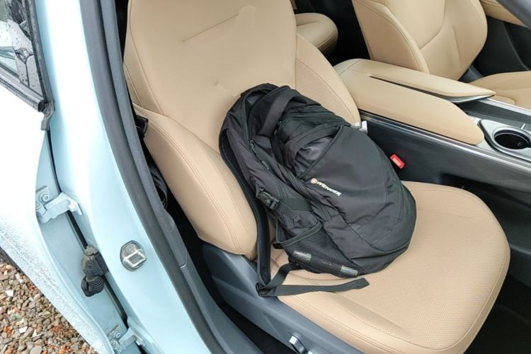 Used ARCFOX Alpha T5 2024 660 MAX Right Front Seat